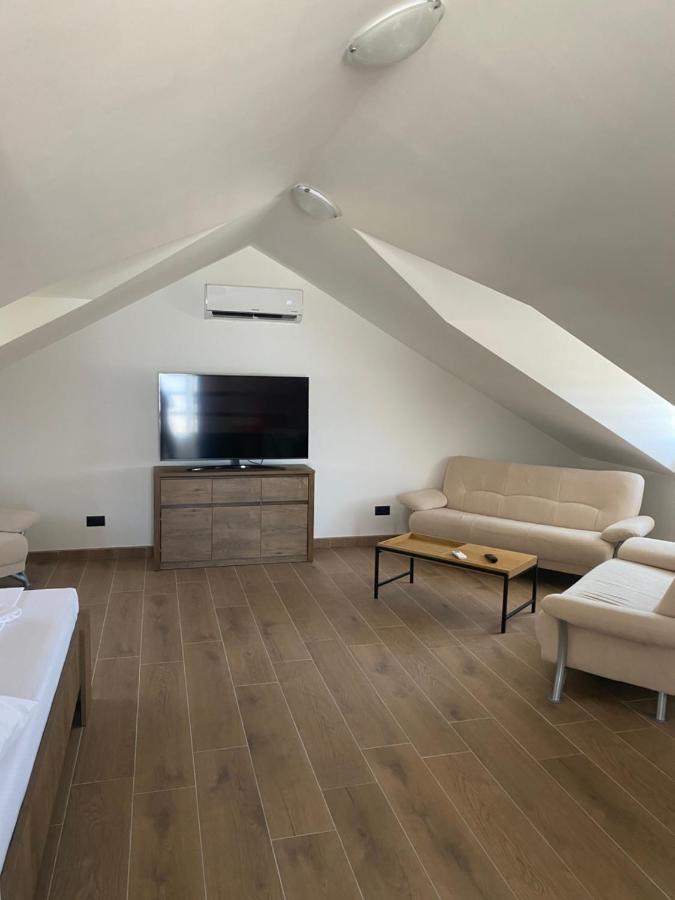 Harmony Suites Bol Esterno foto