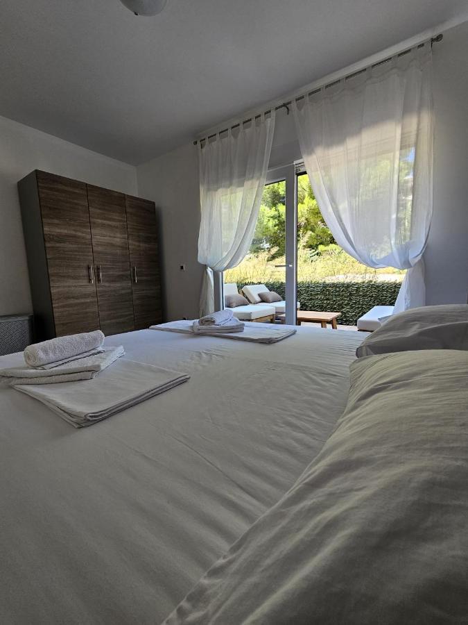 Harmony Suites Bol Esterno foto