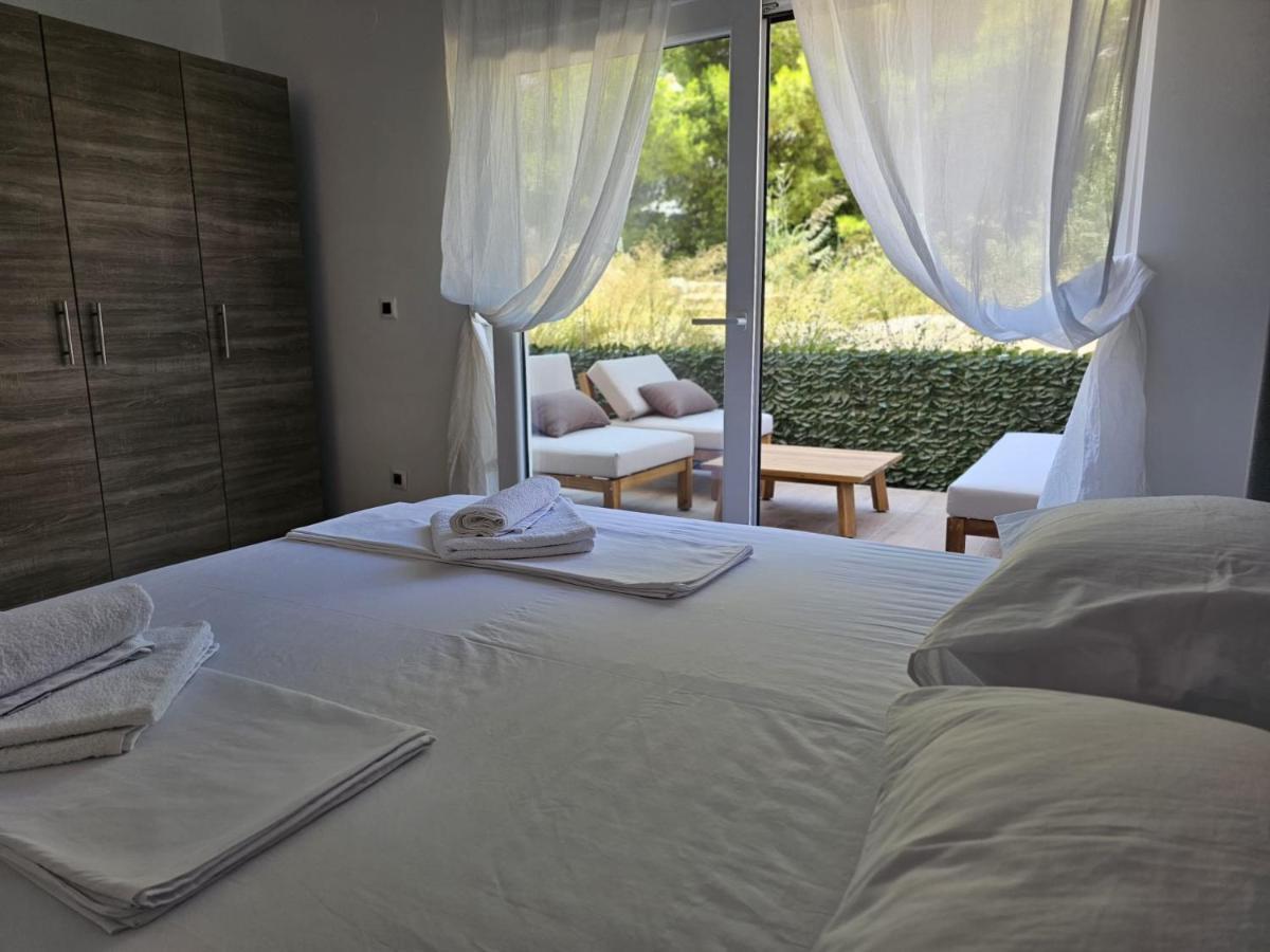 Harmony Suites Bol Esterno foto