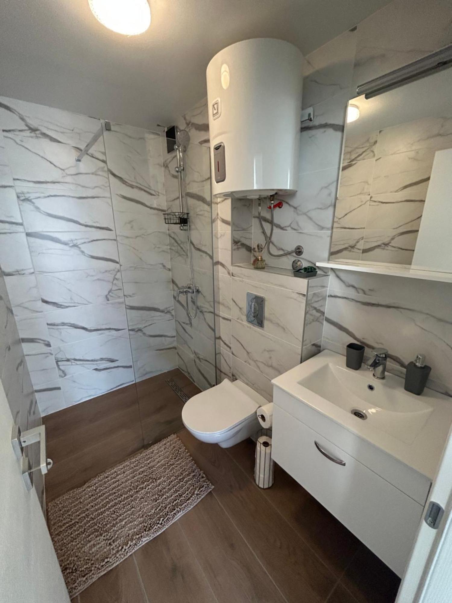 Harmony Suites Bol Esterno foto