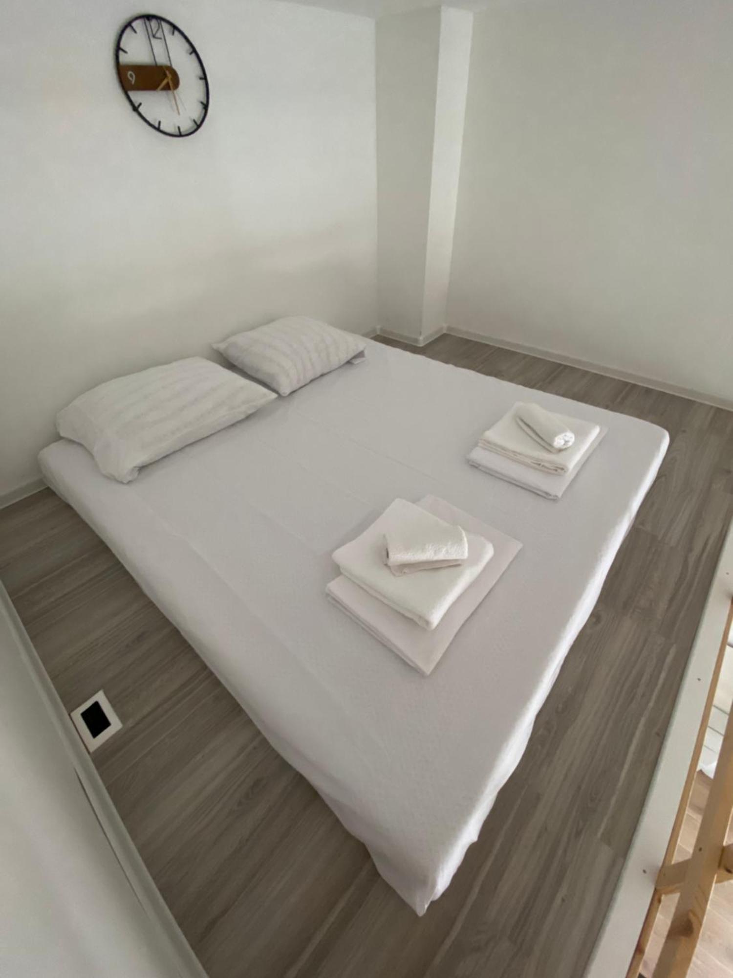 Harmony Suites Bol Esterno foto